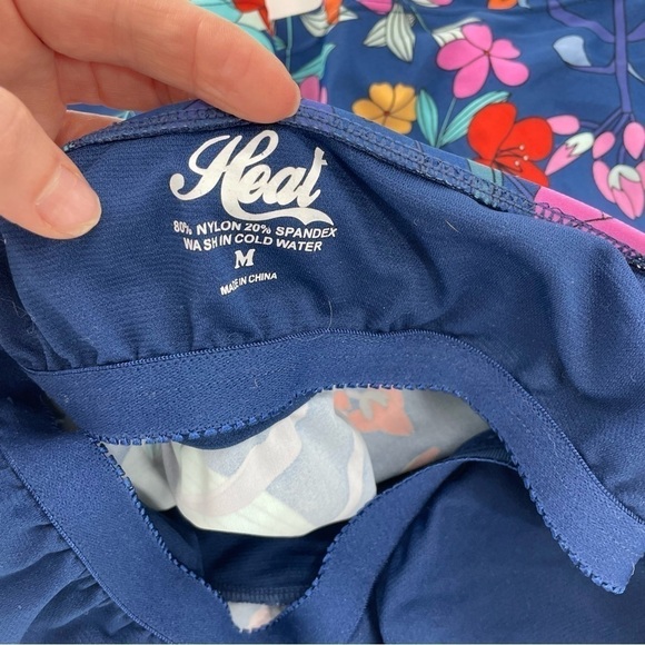 Heat Swimwear Womens Blue Floral SwimSuit Tankini SIZE Medium - Picture 9 of 9